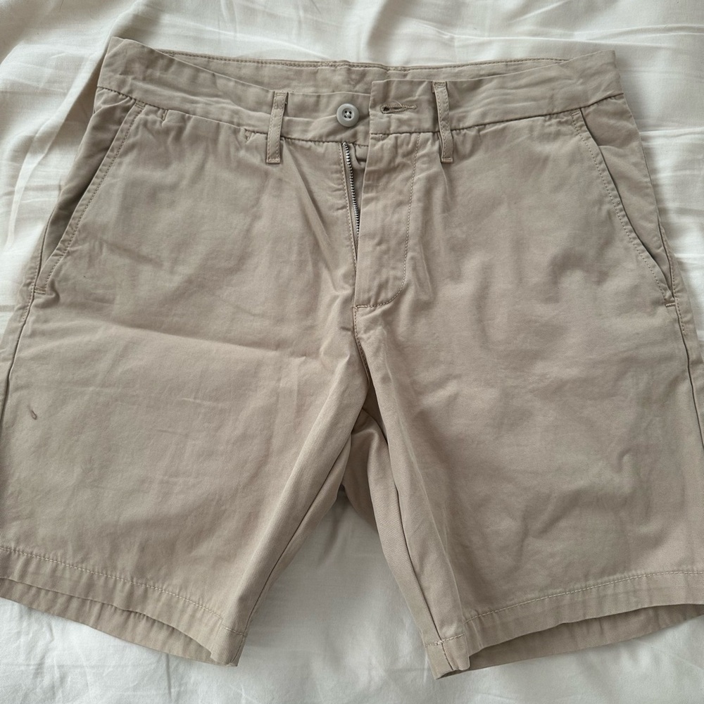 Carhartt wip John shorts.